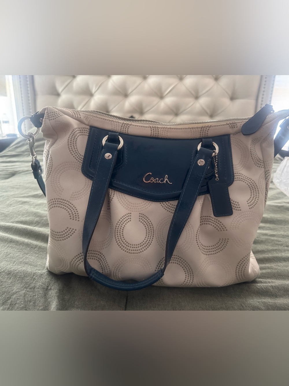 Coach Beige & Navy Signature Shoulder Bag in beautiful condition
